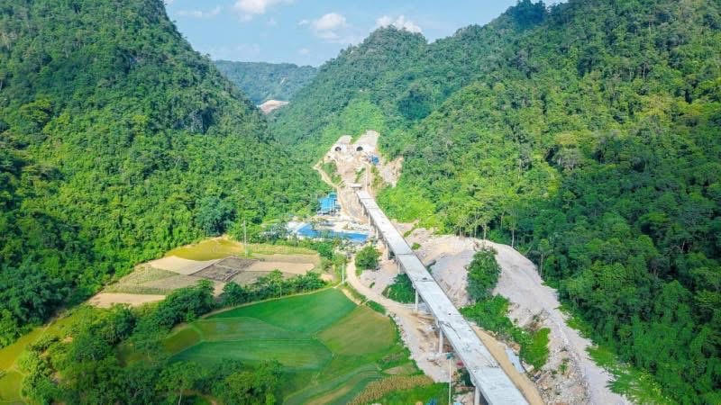 Dự án cao tốc Đồng Đăng - Trà Lĩnh đi qua địa bàn tỉnh Cao Bằng (Ảnh: Lê Hanh)