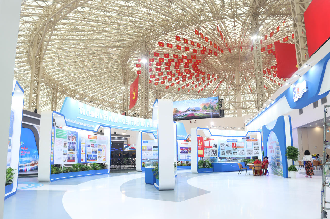 Triển lãm thành tựu Đất nước nhân kỷ niệm 80 năm Quốc khánh: Sẵn sàng cho Lễ khai mạc