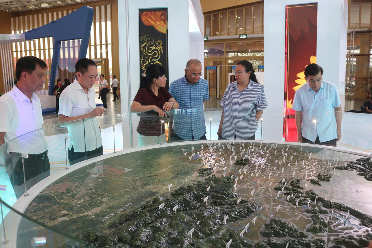 Ngoài hoạt động triển lãm, Bắc Ninh còn tổ chức nhiều sự kiện văn hóa – nghệ thuật quy mô lớn.