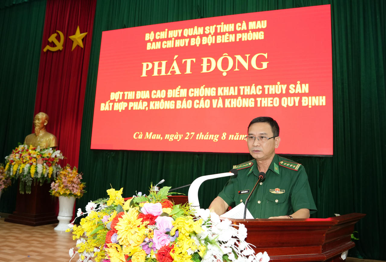 Đại tá Nguyễn Quang Hà - Phó Chính ủy Ban Chỉ huy BĐBP tỉnh Cà Mau phát phát động thi đua.