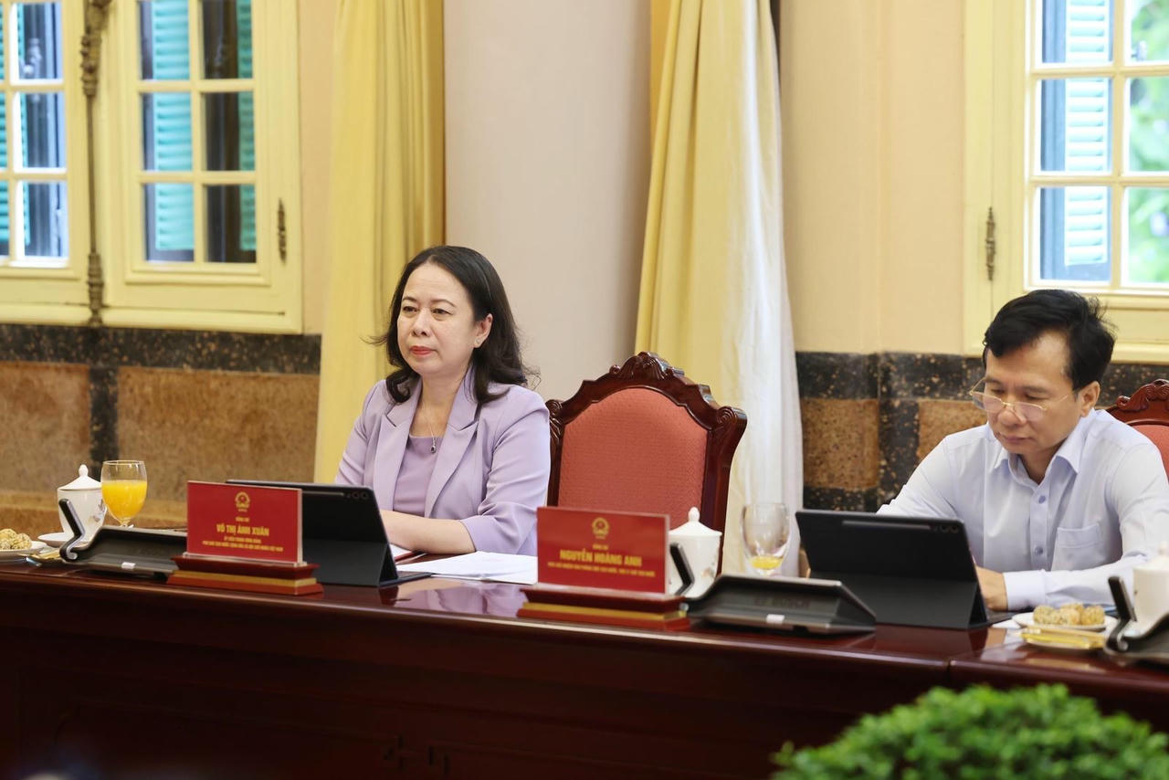 Phó Chủ tịch nước Võ Thị Ánh Xuân dự buổi làm việc. Ảnh: TTXVN