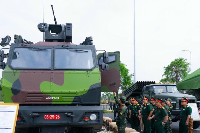 UAV tầm xa, pháo tự hành hạng nặng "Make in Vietnam" lần đầu xuất hiện tại Triển lãm thành tựu đất nước