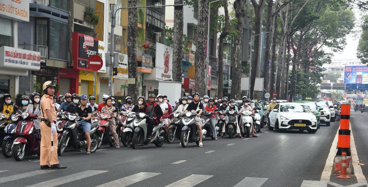 TP HCM triển khai nhiều giải pháp siết chặt an toàn giao thông dịp lễ 2/9