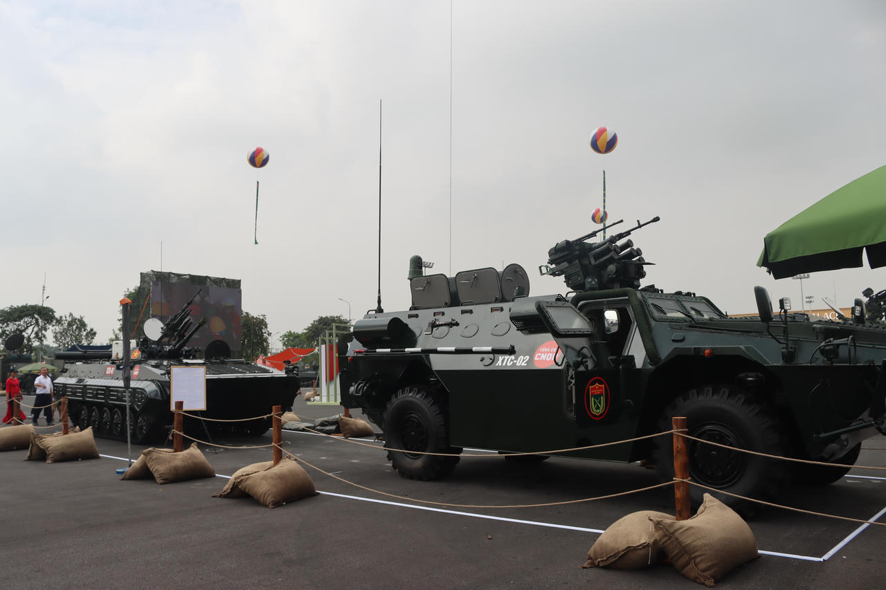 Ấn tượng không gian trưng bày của Bộ Quốc phòng tại Triển lãm thành tựu Đất nước