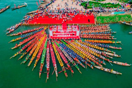 Về quê hương Tướng Giáp 'coi bơi' mừng Tết Độc lập