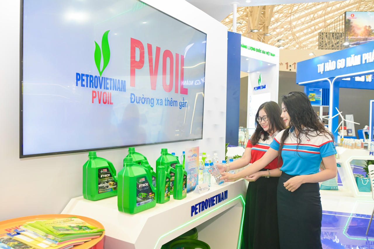 Không gian trưng bày của PVOIL.