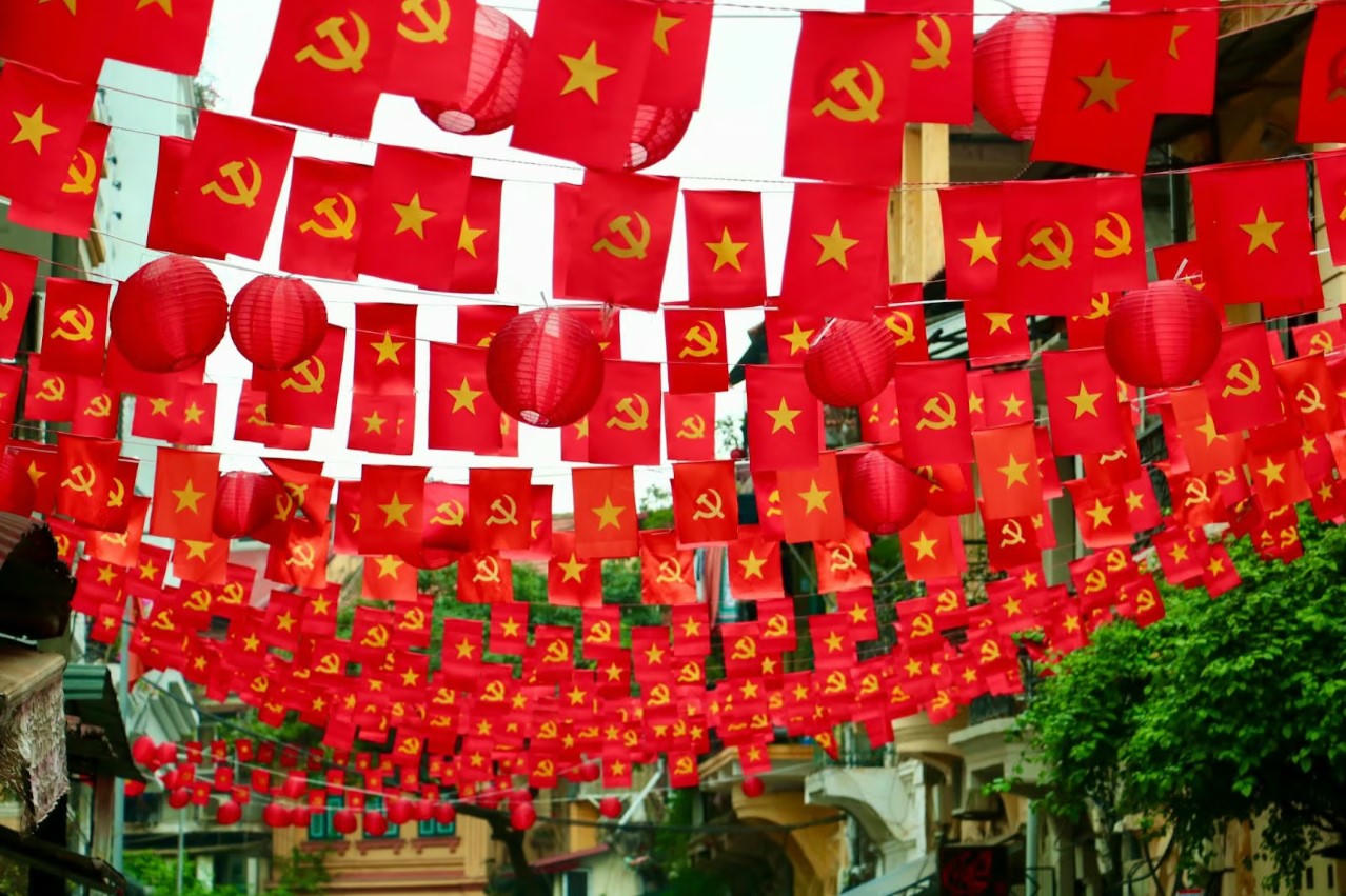 Những chân lý của thời đại từ mùa thu cách mạng - Bài 4: Đảng của dân tộc, gắn bó mật thiết với Nhân dân