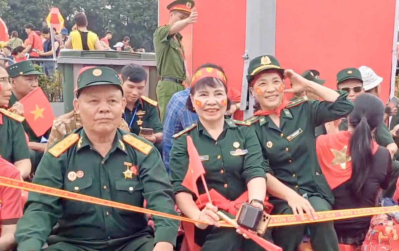 Cựu chiến binh xúc động trước sự quan tâm đặc biệt của Đảng, Nhà nước trong dịp lễ diễu binh A80
