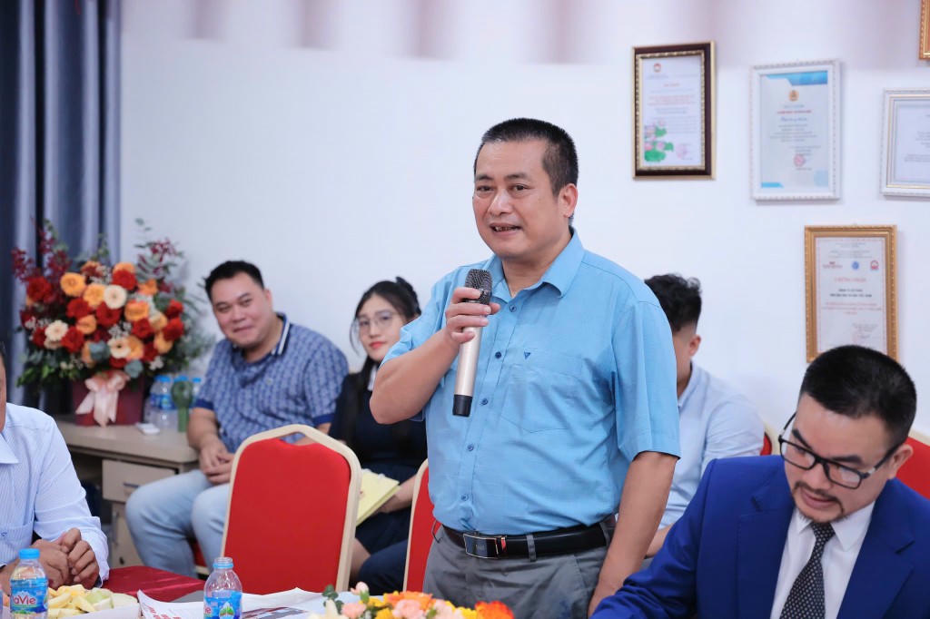 Nhà nghiên cứu Nguyễn Xuân Tuấn chia sẻ về kỳ vọng lan tỏa tri thức và tinh thần đổi mới sáng tạo trong cộng đồng thông qua các hoạt động (ảnh BTC).