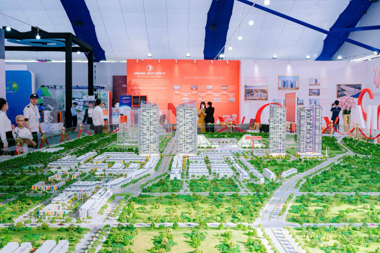 Hoang Huy Group – Dấu ấn Hải Phòng tại Triển lãm thành tựu đất nước: “80 năm Hành trình Độc lập – Tự do – Hạnh phúc”