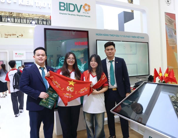 Những món quà ý nghĩa BIDV gửi tặng khách hàng