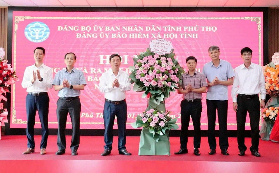 Hội nghị công bố và ra mắt Đảng bộ, Ban Chấp hành Đảng bộ BHXH tỉnh Phú Thọ nhiệm kỳ 2025 - 2030.