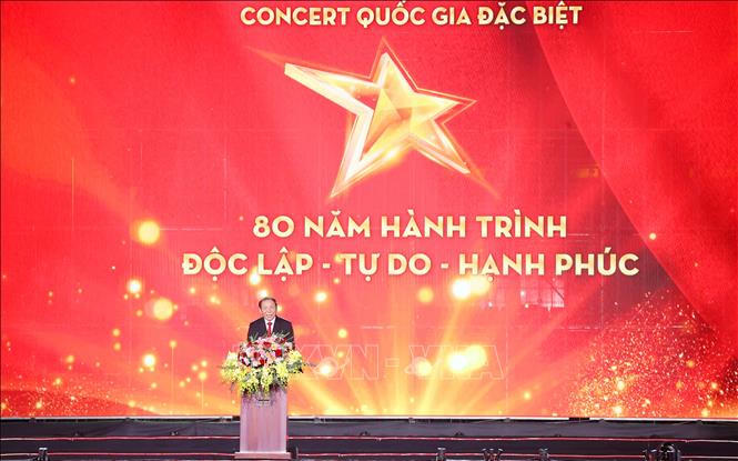 Bộ trưởng Bộ Văn hóa, Thể thao và Du lịch Nguyễn Văn Hùng phát biểu khai mạc. Ảnh: TTXVN