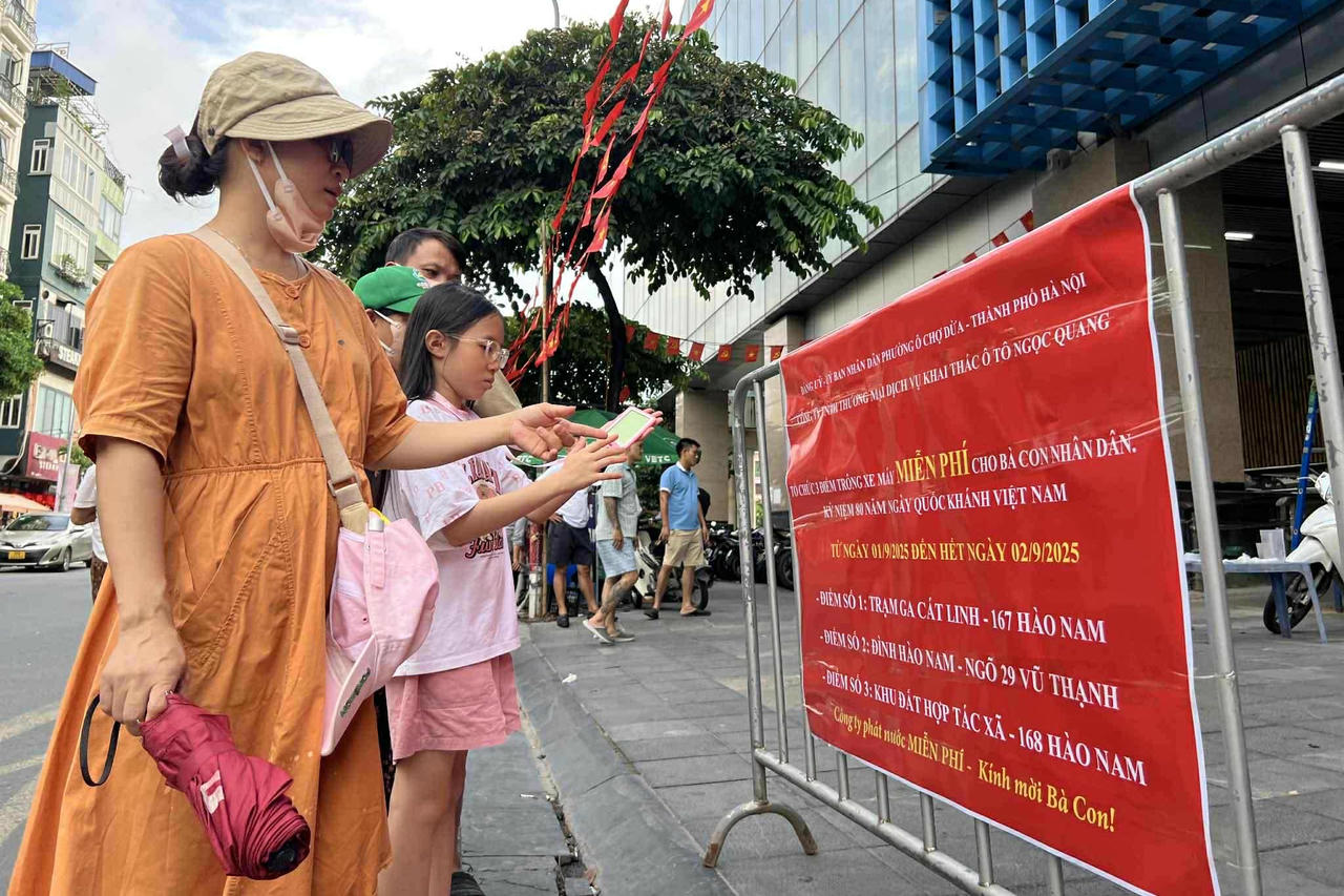 Thêm điểm trông xe miễn phí tại ga Cát Linh phục vụ người dân ngày Quốc khánh