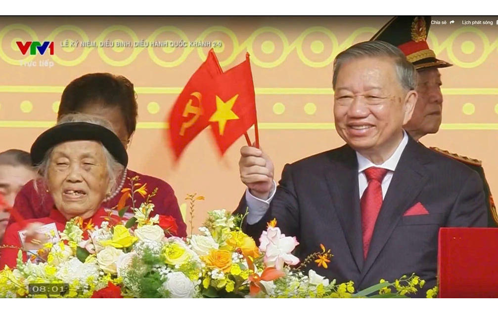 Điều ít người biết về cụ bà ngồi cạnh Tổng Bí thư Tô Lâm tại Lễ kỷ niệm 80 năm Quốc khánh
