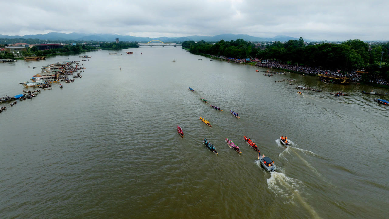 Giải đua năm nay có sự tham gia của 10 đội đến từ các phường, xã trên địa bàn TP Huế.