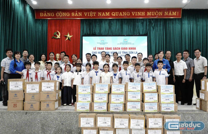 VEPIC trao tặng gần 13.000 cuốn sách, tiếp sức học sinh Sơn La trước thềm năm học mới