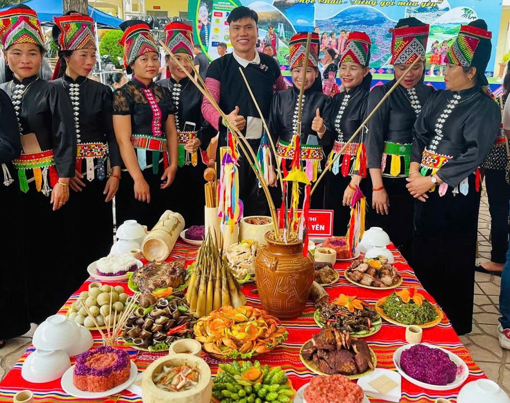 Hương vị mâm cỗ “Tết xíp xí” của đồng bào Thái trắng Sơn La