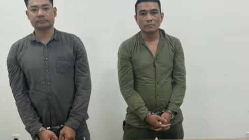 Hải Phòng : Bắt giữ 2 đối tượng cướp tài sản giả danh công an
