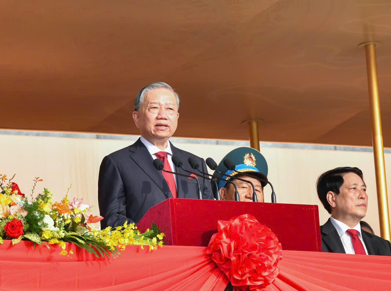 Những chân lý của thời đại từ Mùa thu cách mạng - 
Bài cuối: Vững tin vào những quyết sách lịch sử