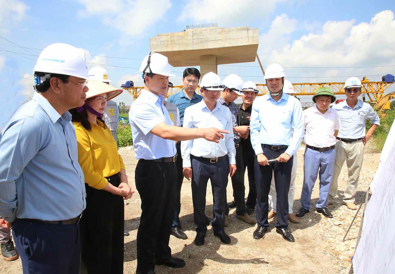 Bắc Ninh: quyết liệt đẩy nhanh GPMB trước 30/9 để thi công cầu đường sắt Cẩm Lý 