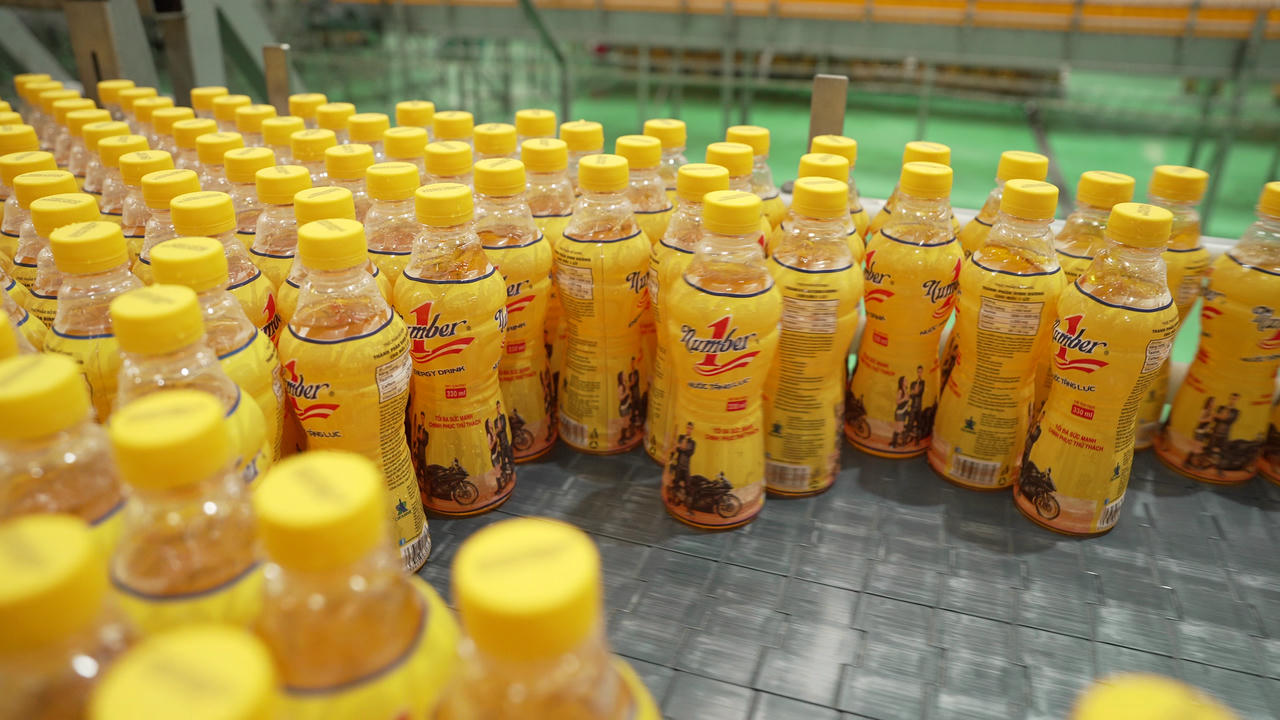 Nước tăng lực Number 1 liên tục được cải tiến, phát triển về cả hương vị, chất lượng lẫn bao bì, công nghệ sản xuất để sản phẩm ngày một “xanh” hơn.