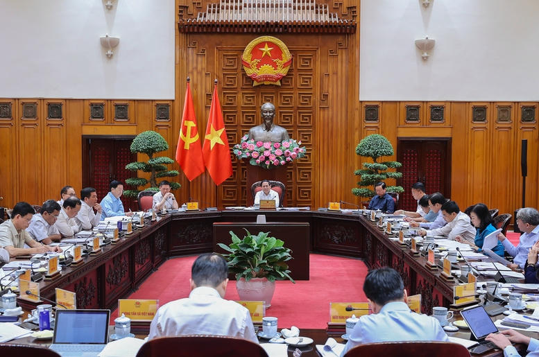Thủ tướng Phạm Minh Chính chủ trì cuộc họp của Thường trực Chính phủ - Ảnh: VGP/Nhật Bắc