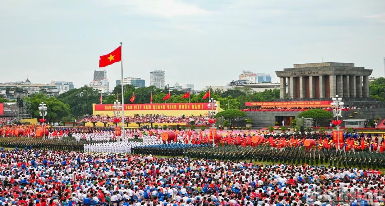 Sức mạnh lòng dân - nền tảng dựng xây đất nước vững bền
