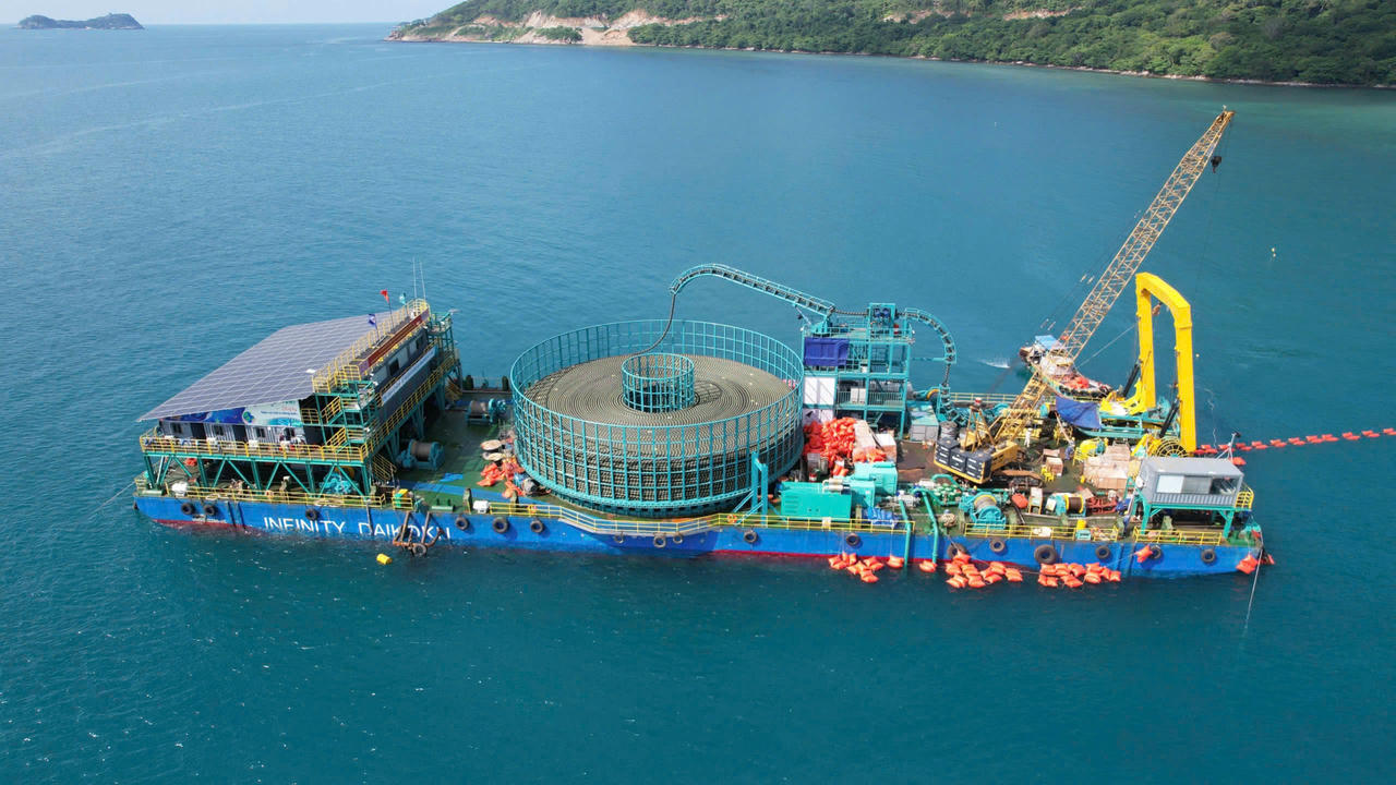 Chính thức đưa điện lưới quốc gia ra Côn Đảo