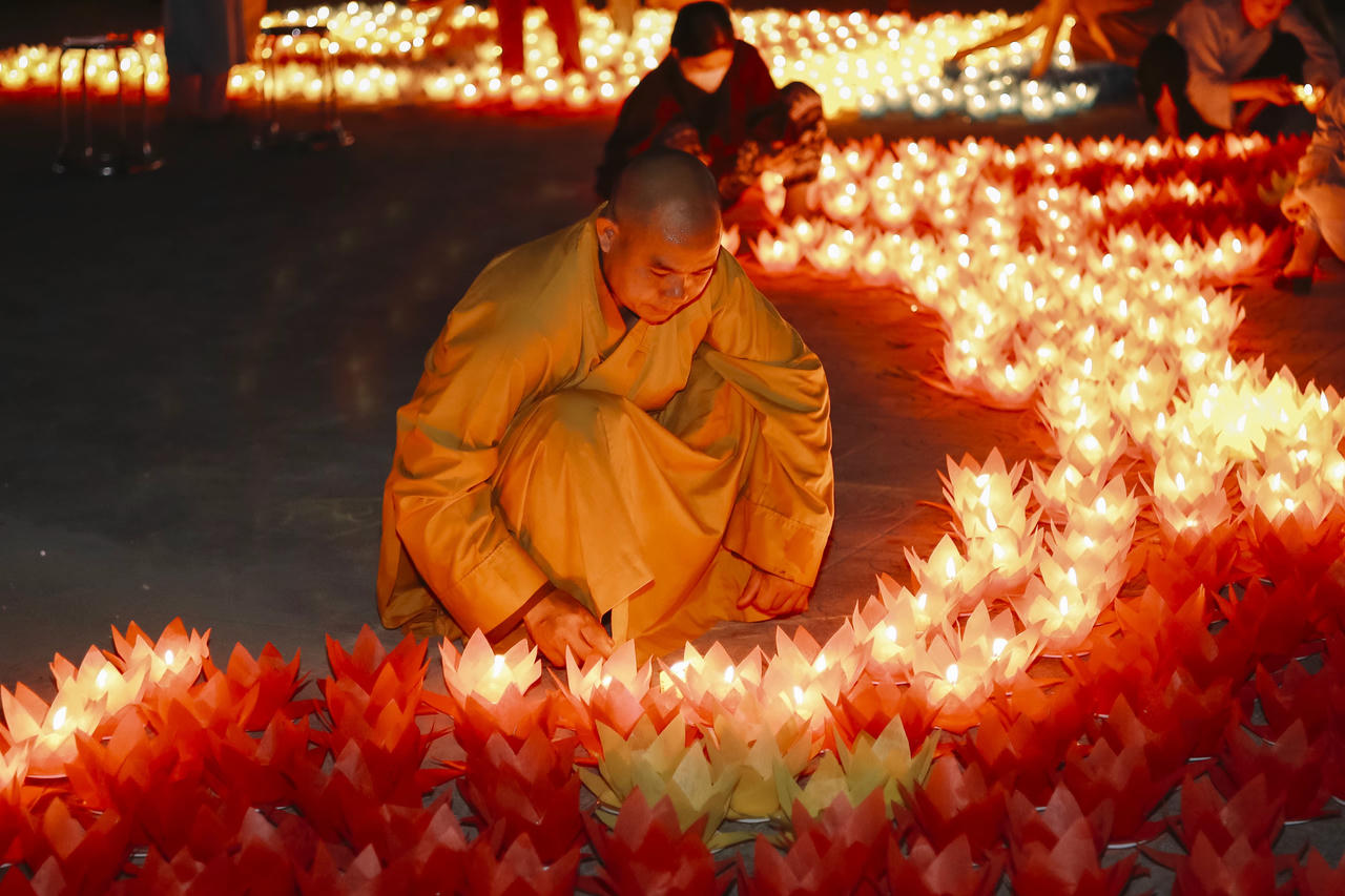 Linh thiêng Lễ cầu siêu các liệt sĩ Xô viết Nghệ Tĩnh và Nhà lao Vinh