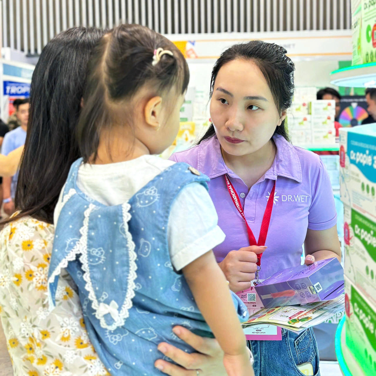 Người tiêu dùng dễ dàng tra cứu nguồn gốc sản phẩm nhờ tem truy xuất QR kép