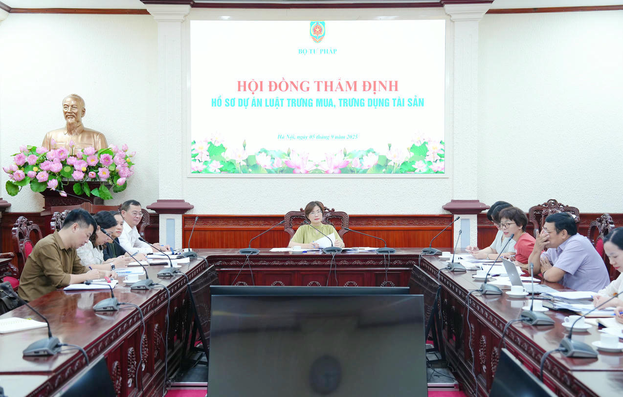 Thẩm định dự án Luật Trưng mua, trưng dụng tài sản