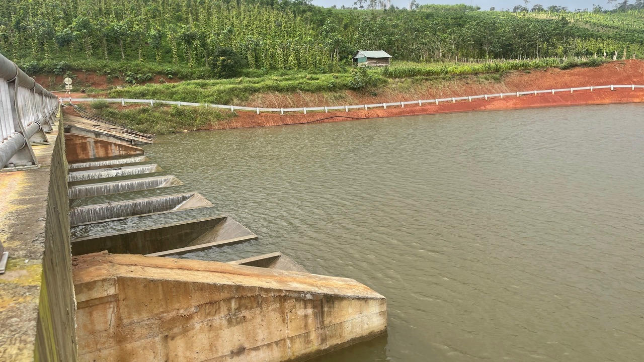 Dự án hồ chứa nước Đông Thanh đóng vai trò rất quan trọng trong việc cung cấp nguồn nước.