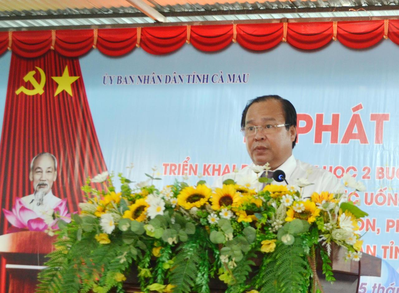 Ông Nguyễn Minh Luân - Phó Chủ tịch UBND tỉnh Cà Mau, phát biểu tại buổi lễ.