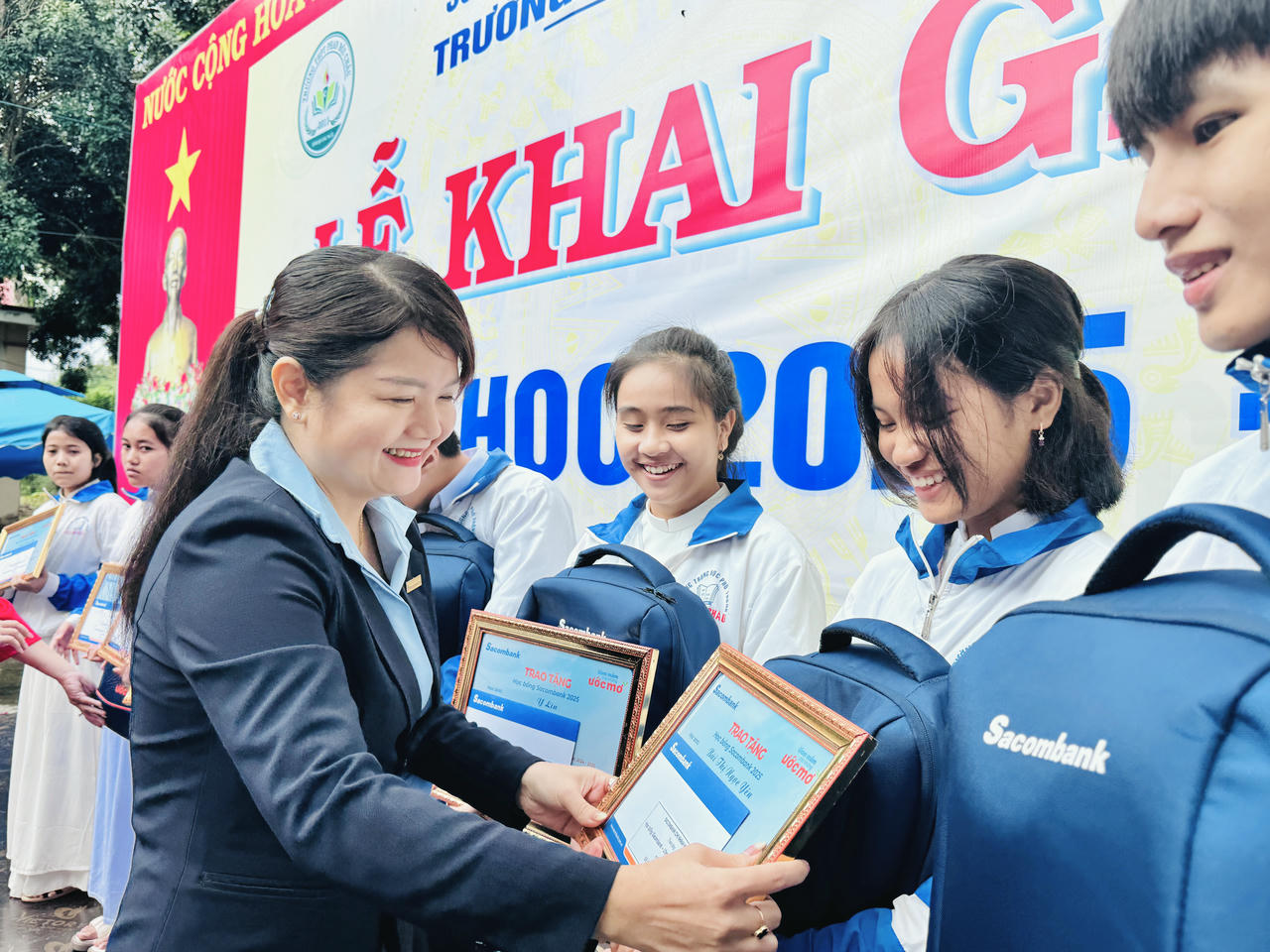 Trường THPT Phan Bội Châu - Quảng Ngãi