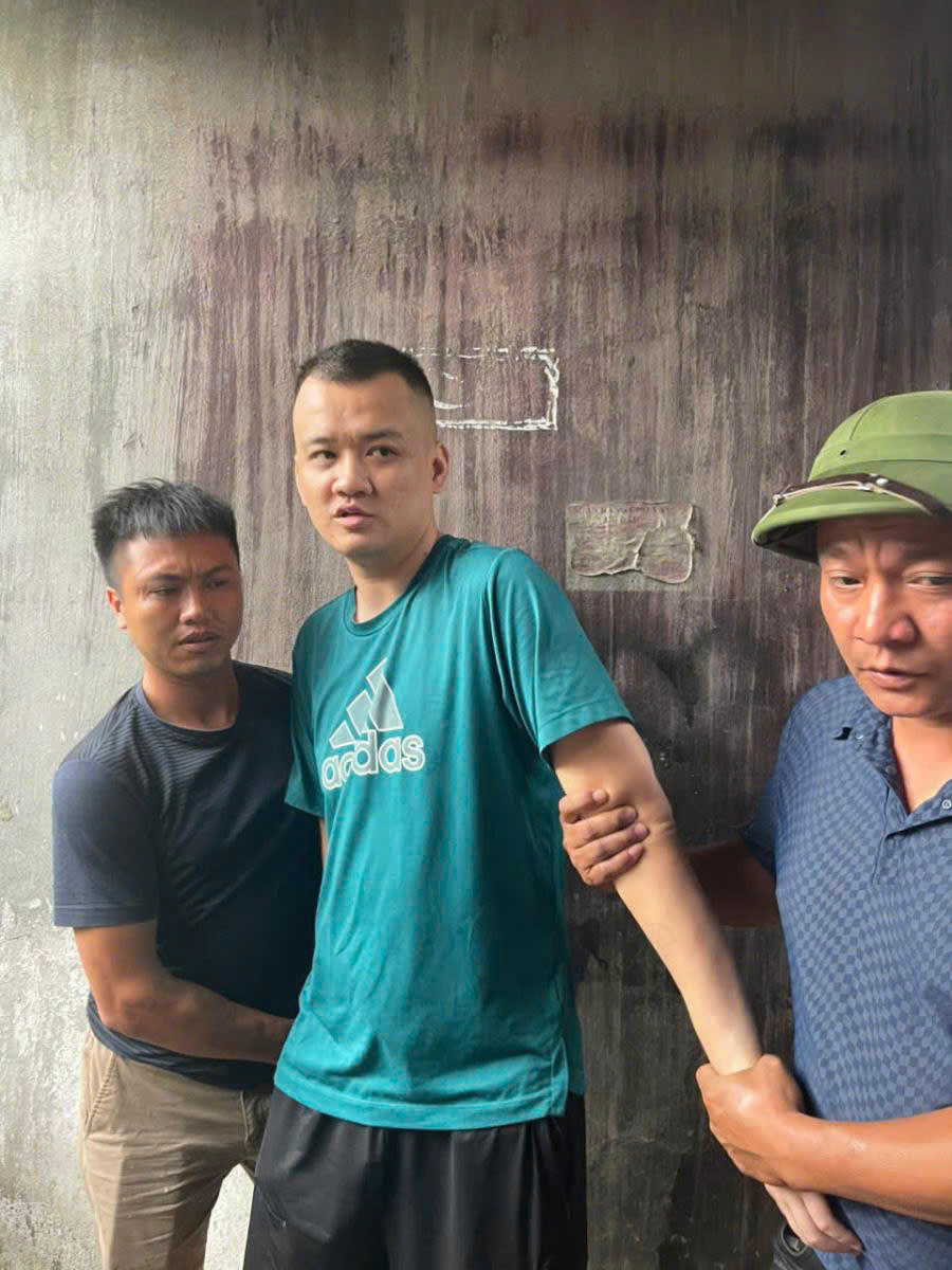 Đối tượng Thân Văn Nam thực hiện hành vi "Cướp tài sản" tại tiệm vàng ở TDP My Điền 1.