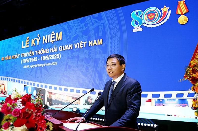 Bộ trưởng Nguyễn Văn Thắng phát biểu tại buổi Lễ. (Ảnh: H.Vân)