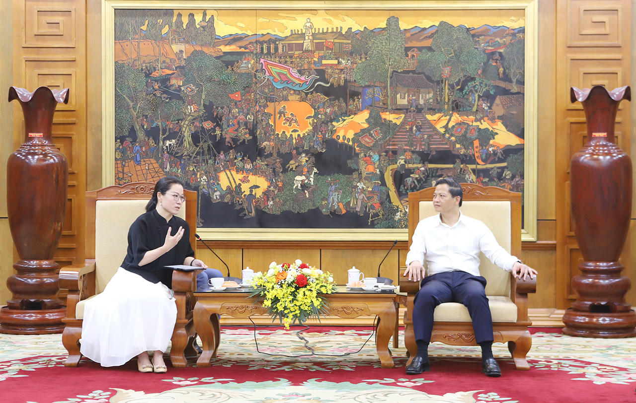 Bà Shilei đánh giá cao tiềm năng và bày tỏ mong muốn được nghiên cứu cơ hội đầu tư vào Bắc Ninh trong các lĩnh vực phát điện bằng năng lượng mới, vật liệu mới và các ngành công nghệ xanh, nhằm góp phần vào mục tiêu Net Zero.