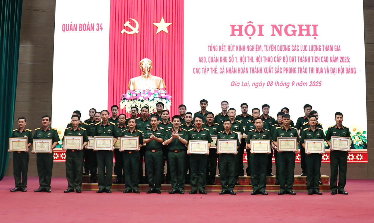 Quân đoàn 34 tuyên dương, khen thưởng cán bộ, chiến sĩ tham gia nhiệm vụ A80