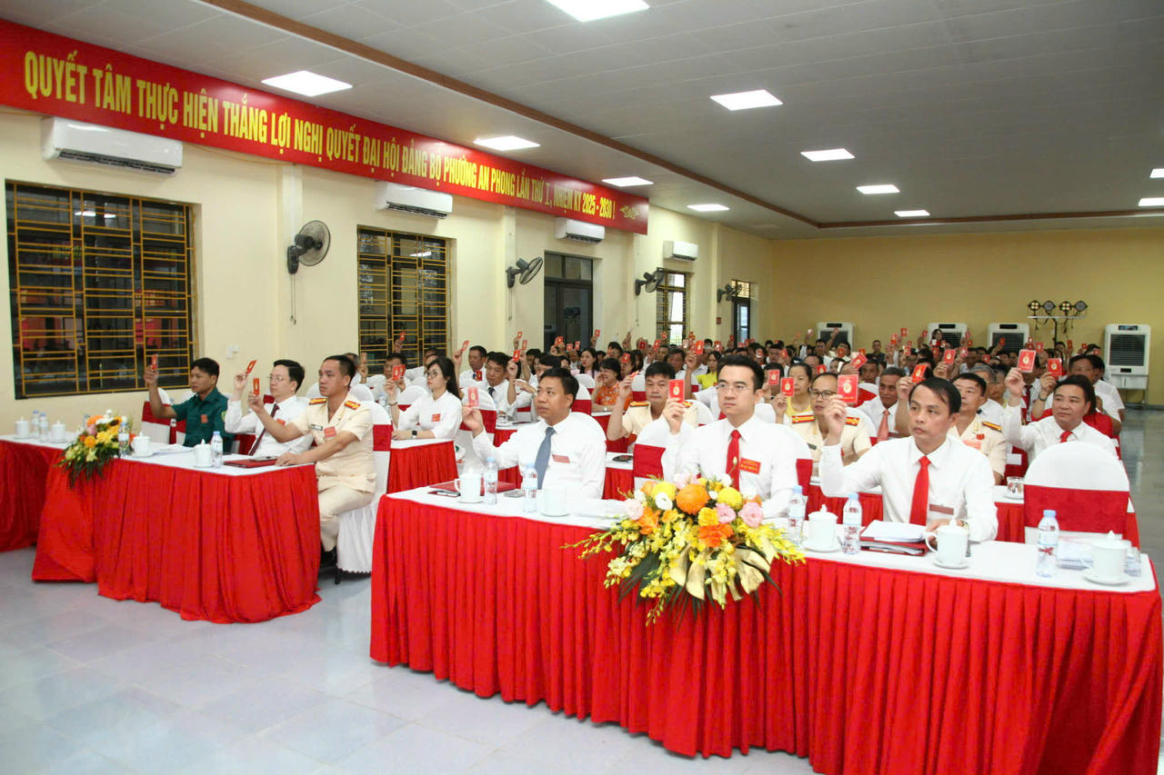 Hải Phòng: Nâng cao nhận thức, hiệu quả sử dụng Sổ tay đảng viên điện tử 