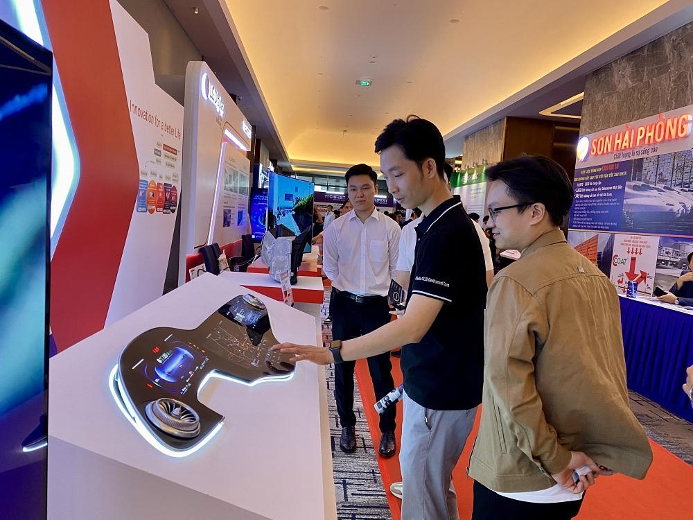 TP Hải Phòng tập trung đổi mới sáng tạo và CĐS là động lực then chốt để cơ cấu lại nền kinh tế, hình thành mô hình tăng trưởng mới.