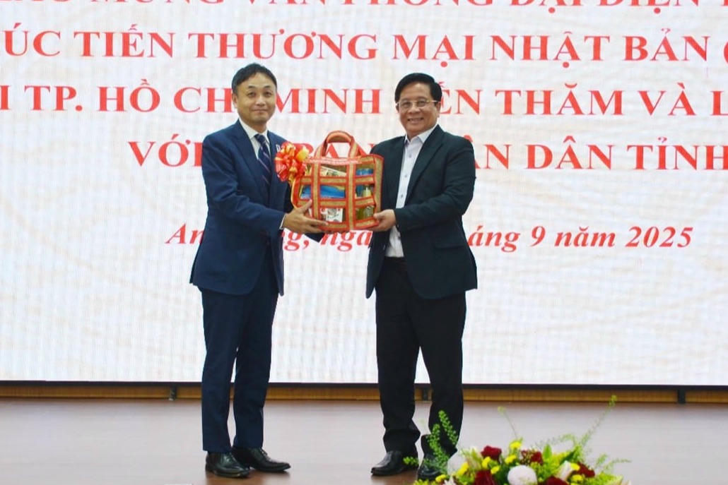UBND tỉnh An Giang tiếp và làm việc với Văn phòng Đại diện JETRO 