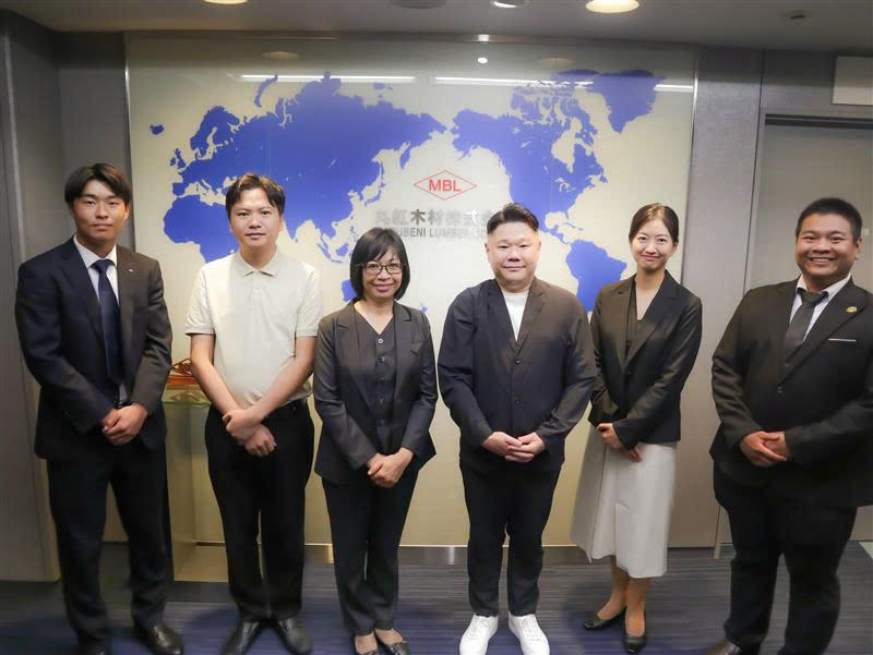 Phó Chủ tịch UBND tỉnh Gia Lai thăm Công ty Shimizu.