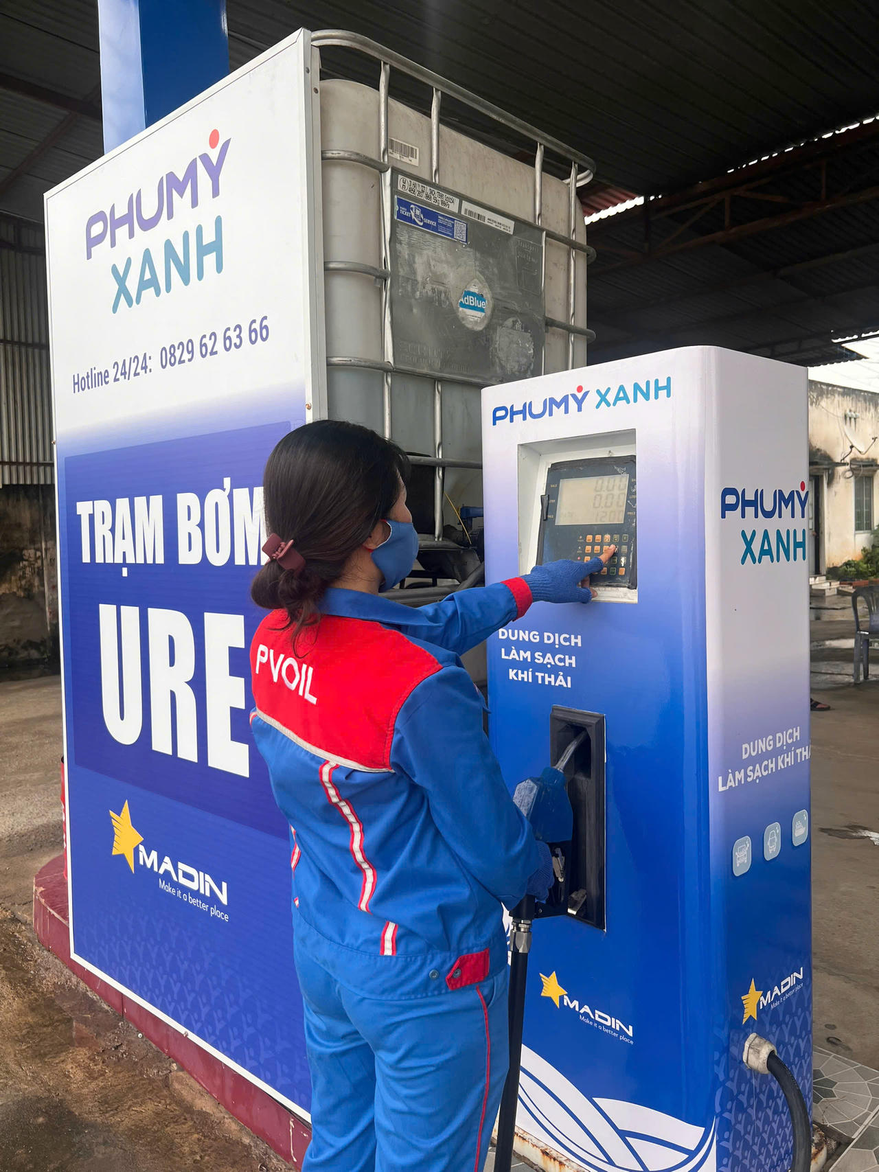 DEF Phú Mỹ Xanh được phân phối tại các cửa hàng xăng dầu, các đại lý uỷ quyền và kênh thương mại điện tử.