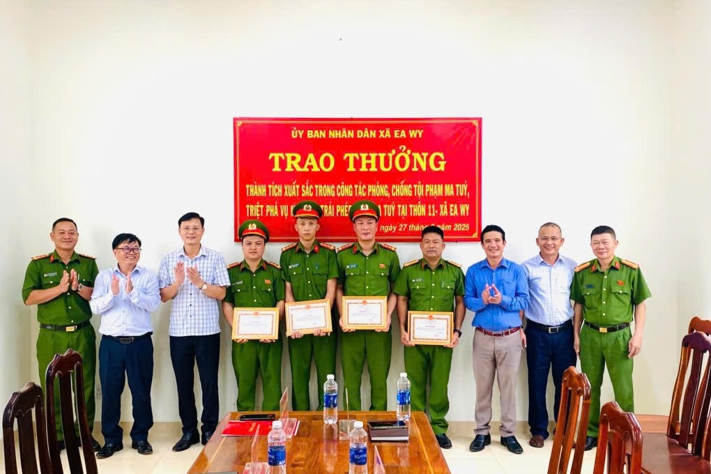 Công an xã Eawy triệt phá thành công vụ án mua bán trái phép chất ma túy