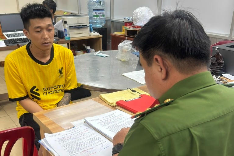 Bắt thanh niên lang thang trộm cắp ở bệnh viện Bình Tân