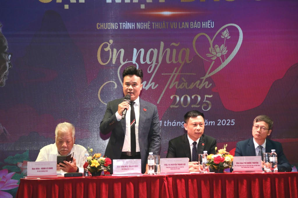 Tổng đạo diễn Mai Thanh Tùng tôn vinh đạo Hiếu thông qua nghệ thuật (ảnh BTC).