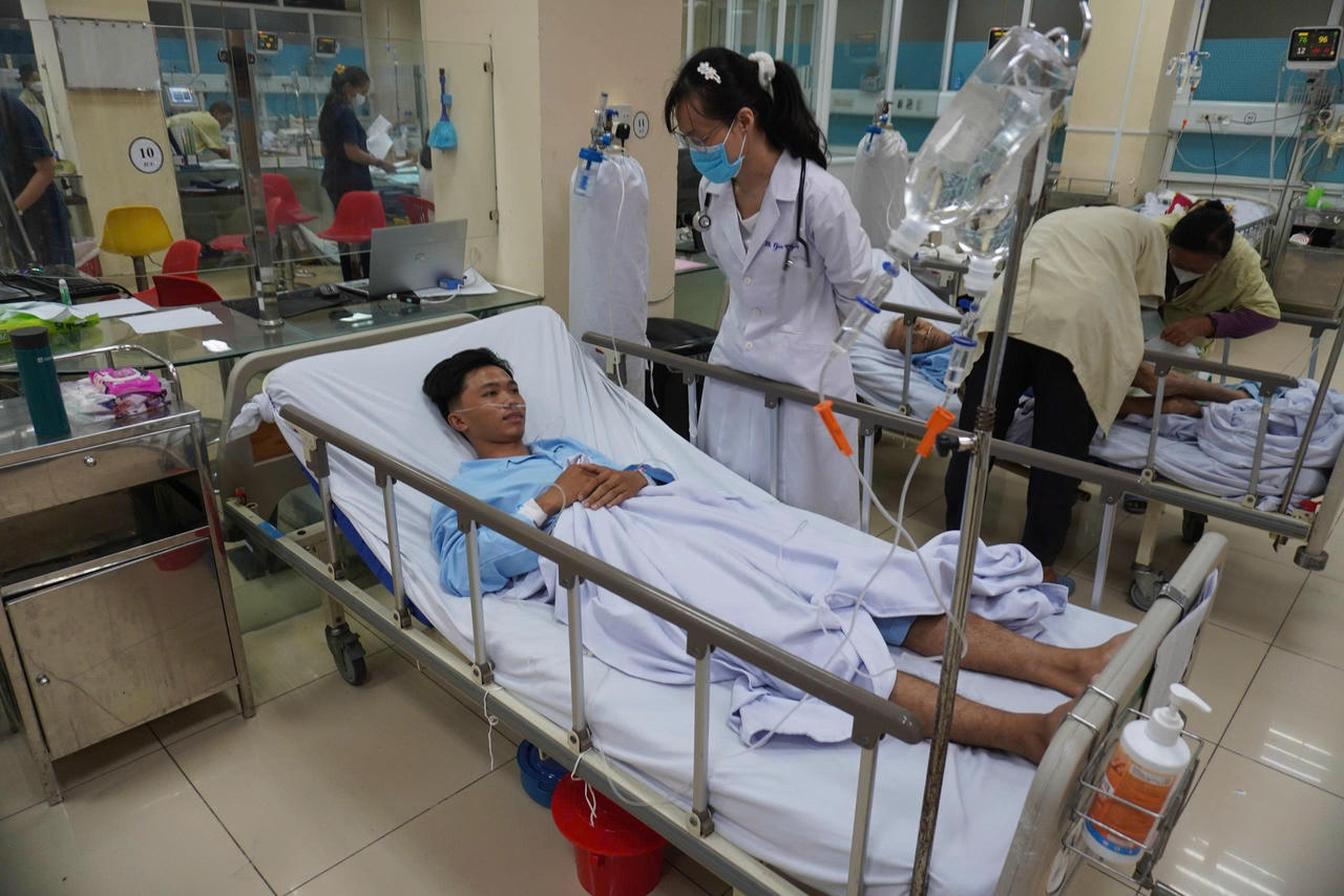 Lần đầu tiên Bệnh viện Quân y 120 cấp cứu bệnh nhân chỉ mới 18 tuổi bị hôn mê tăng áp lực thẩm thấu có nhiễm toan ceton do đái tháo đường. (Ảnh: Trần Ngọc Cường)