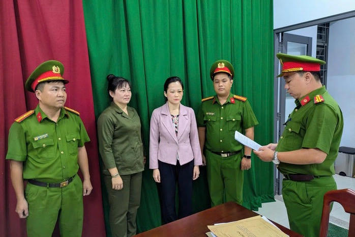 Bắt khẩn cấp bác sĩ nha khoa hành hung khách hàng ở TP HCM