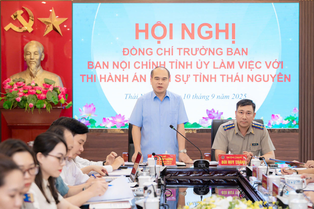 Đồng chí Lường Đức Thắng - Ủy viên Ban Thường vụ Tỉnh ủy, Trưởng Ban Nội chính Tỉnh ủy 